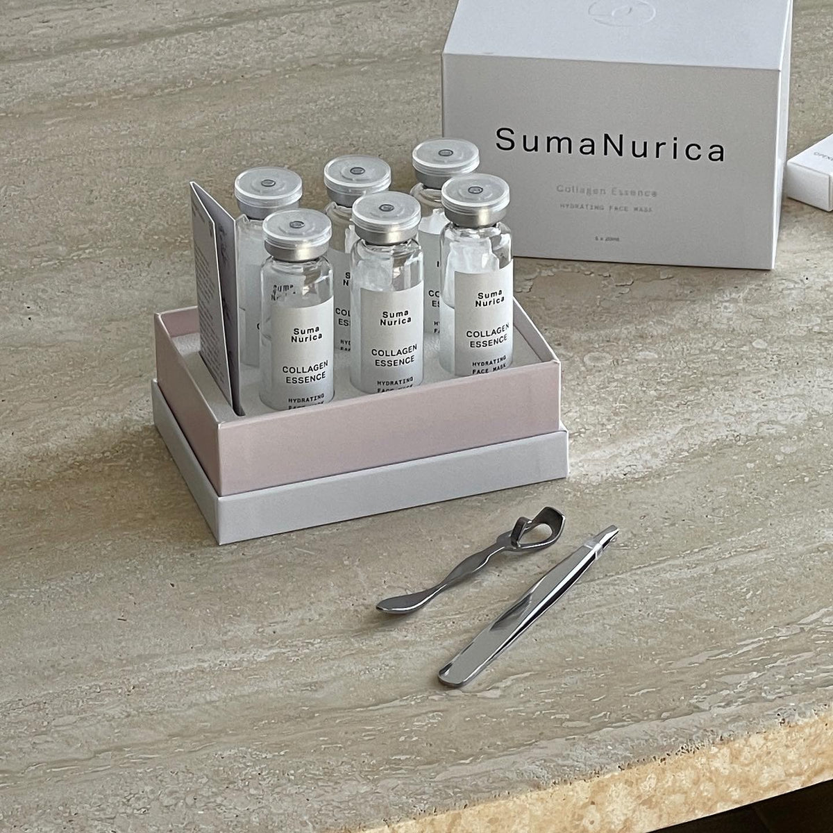 Collagen Essence Hydrating Face Mask Opener